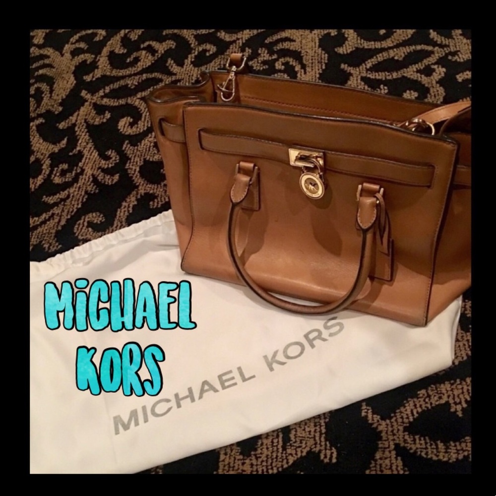 Michael Kors gently loved Camel bag